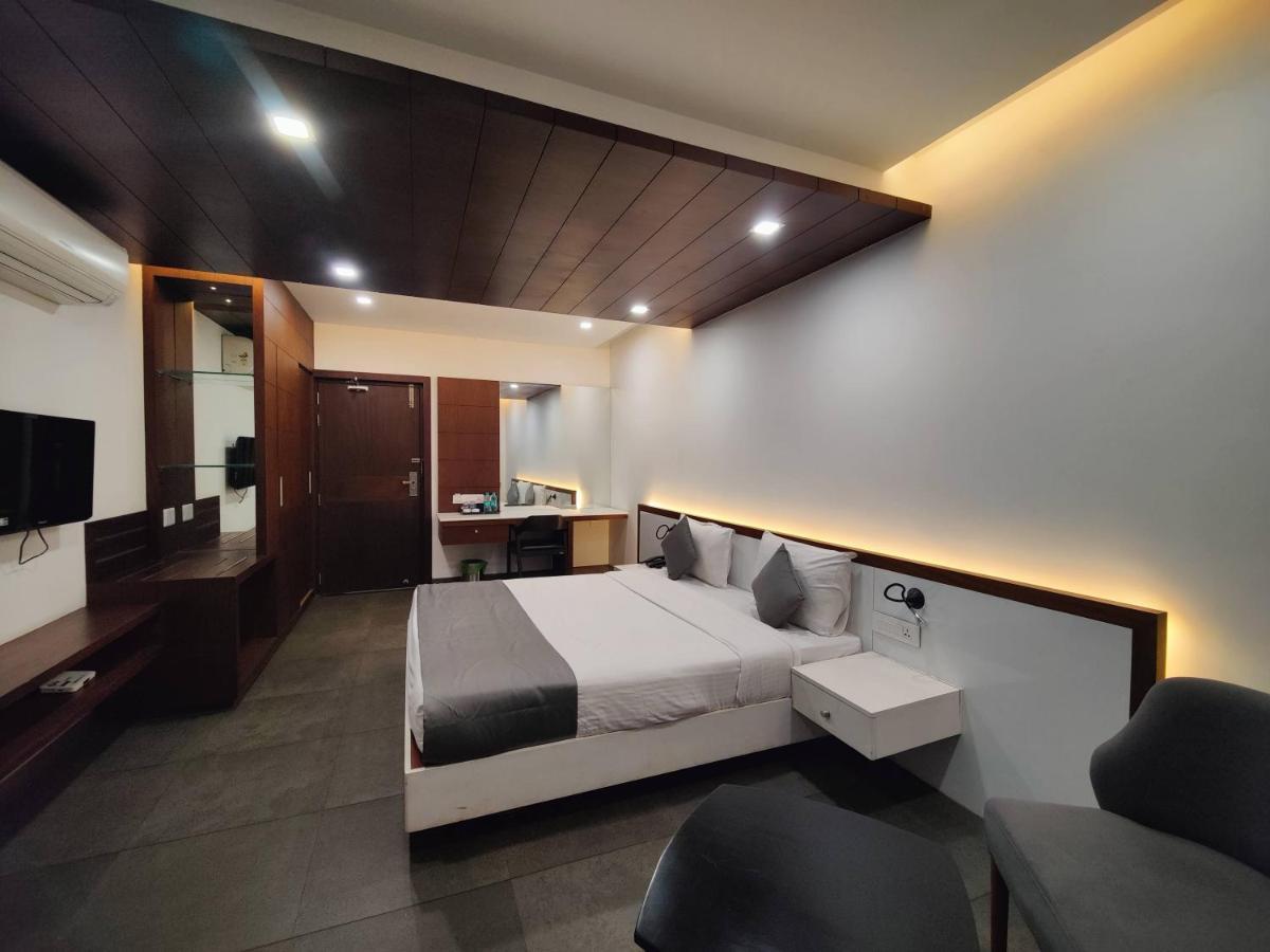 Brahma The Hotel Салтэн-Батери Экстерьер фото