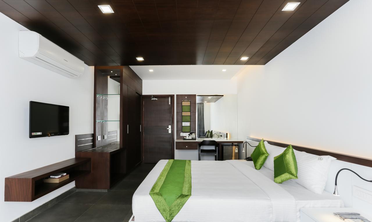 Brahma The Hotel Салтэн-Батери Экстерьер фото