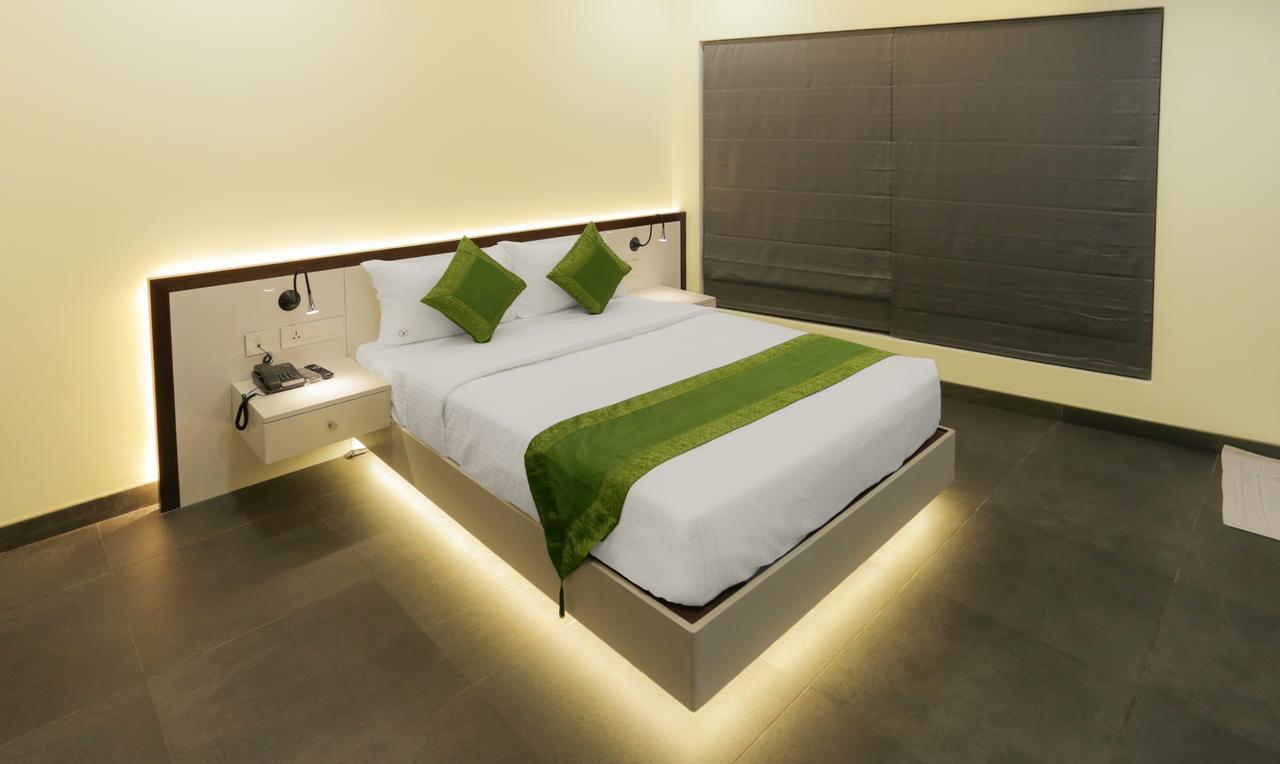 Brahma The Hotel Салтэн-Батери Экстерьер фото